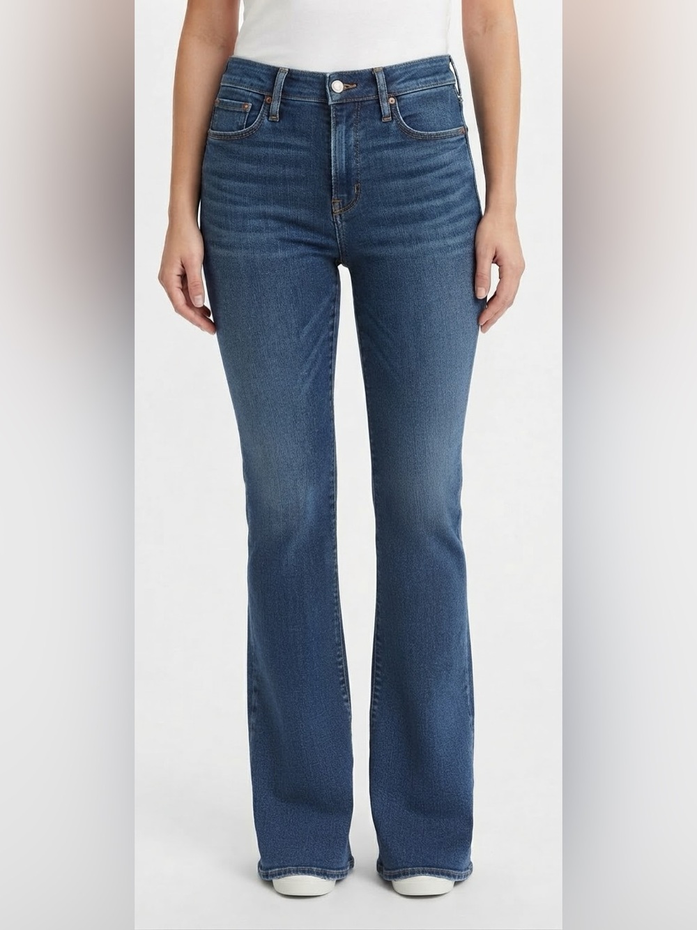 Levi's Signature Bootcut Jeans in Deep Blue Wash 28X32